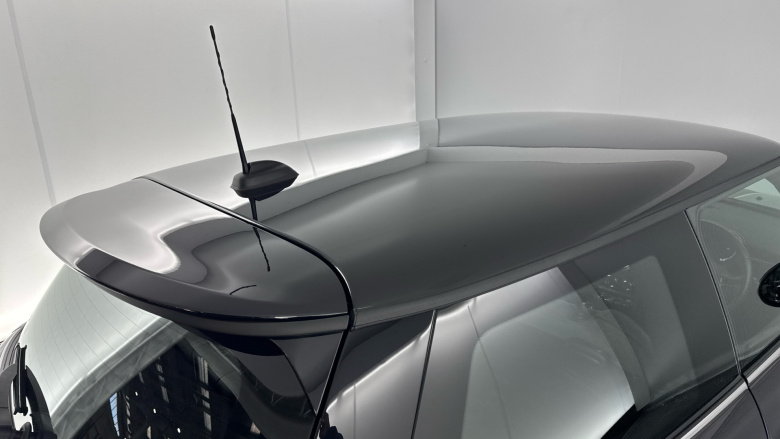 MINI Hatchback 135kW Cooper S Level 2 33kWh 3dr Auto Electric Hatchback